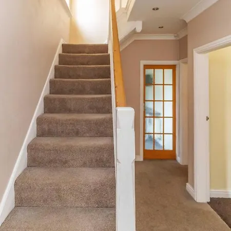 Apartmán Oakwood House Detached In South *