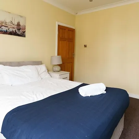 Apartmán Oakwood House Detached In South *